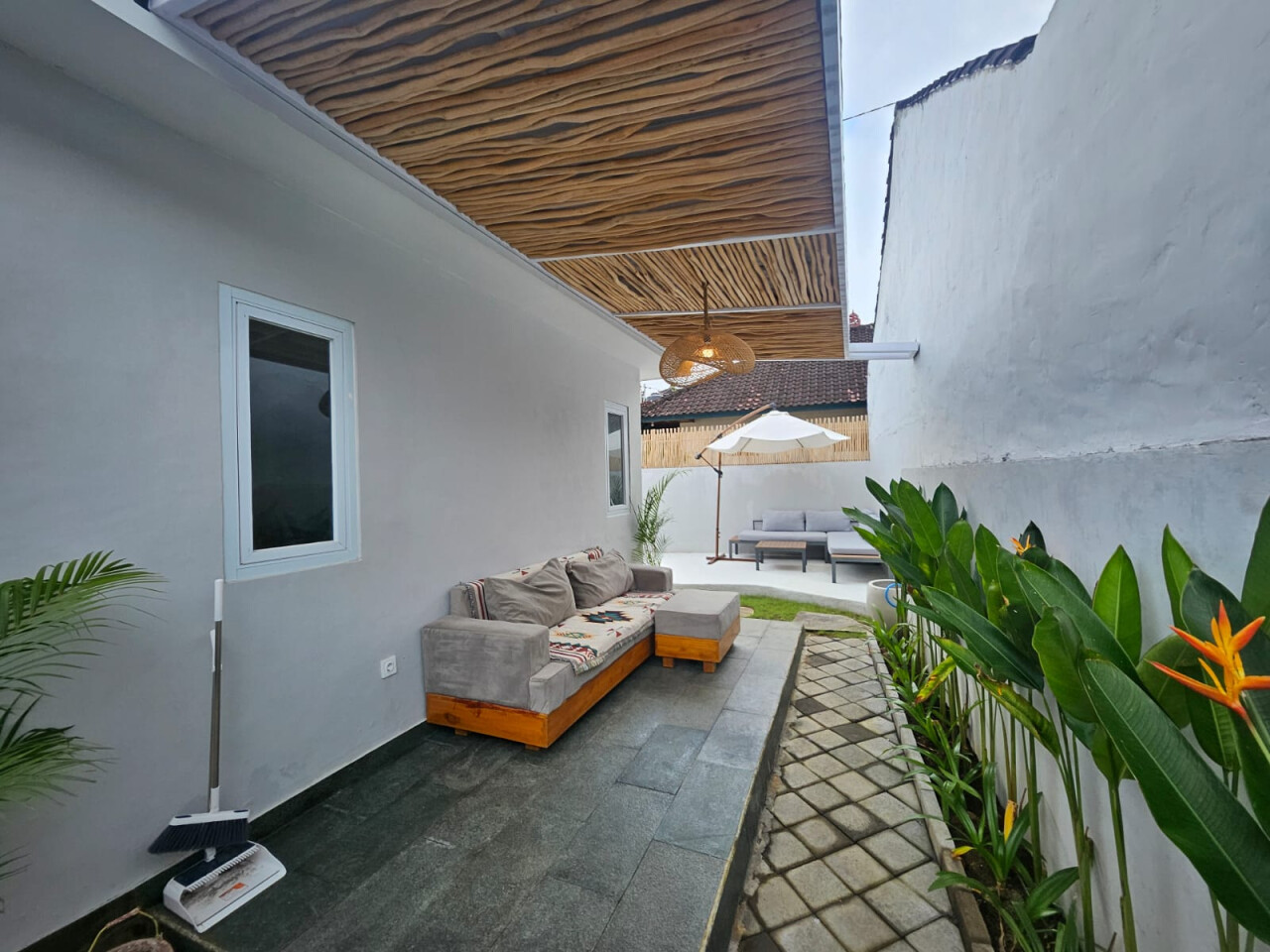 Вилла villa for sale Денпасар 1м² 2 спальни