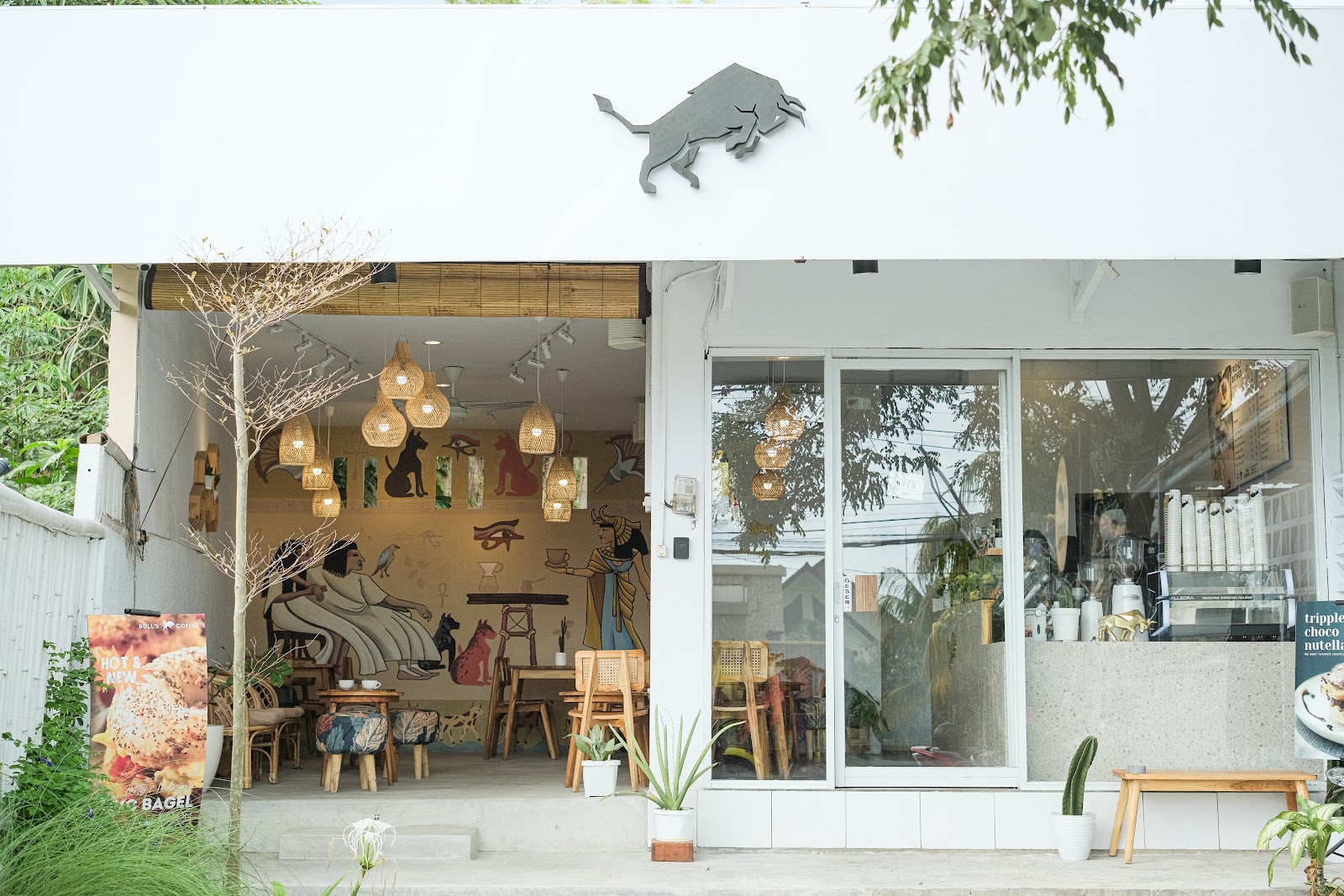 Bull's Coffee Pecatu