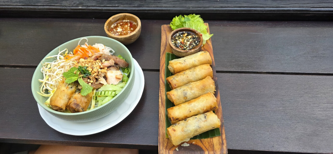 MeVui Vietnam Kitchen