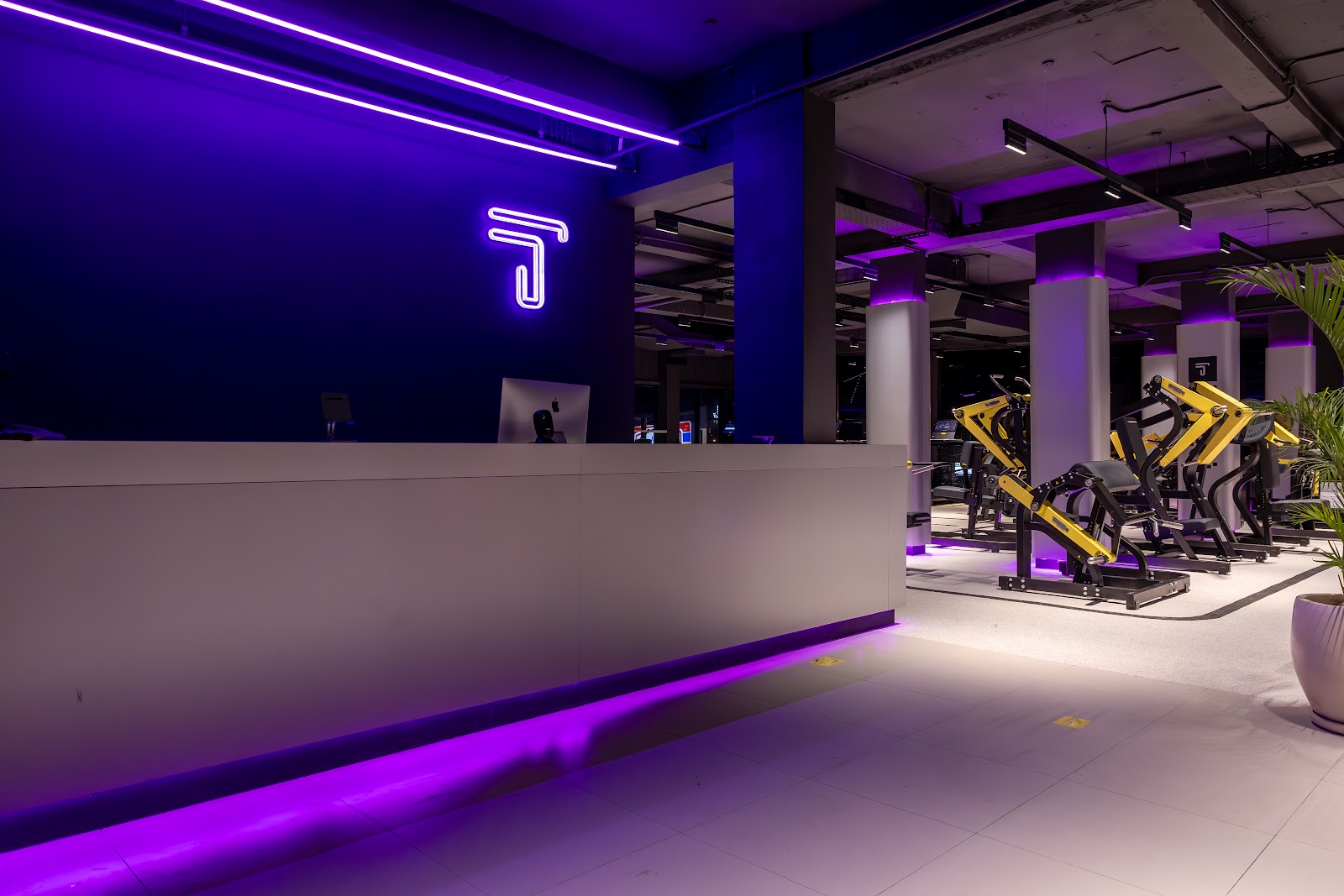 TOPGYM Batu Bolong