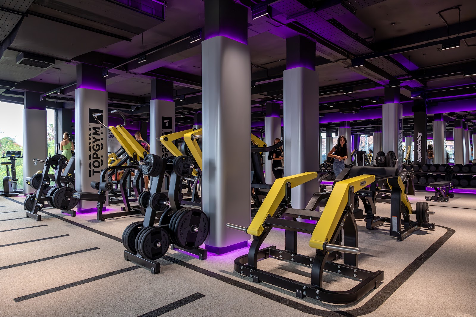 TOPGYM Batu Bolong