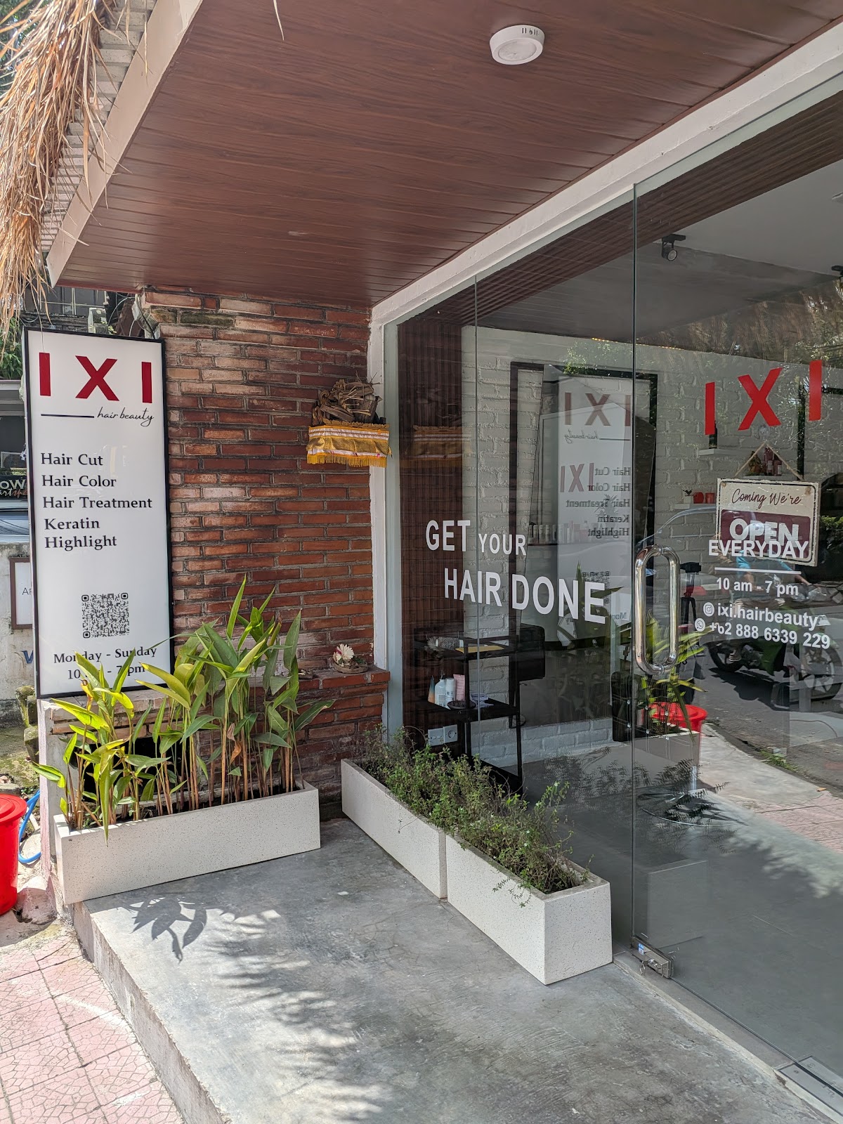 IXI Hair Beauty Salon, Ubud