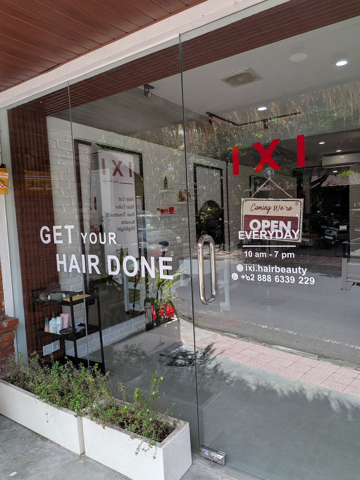 IXI Hair Beauty Salon, Ubud