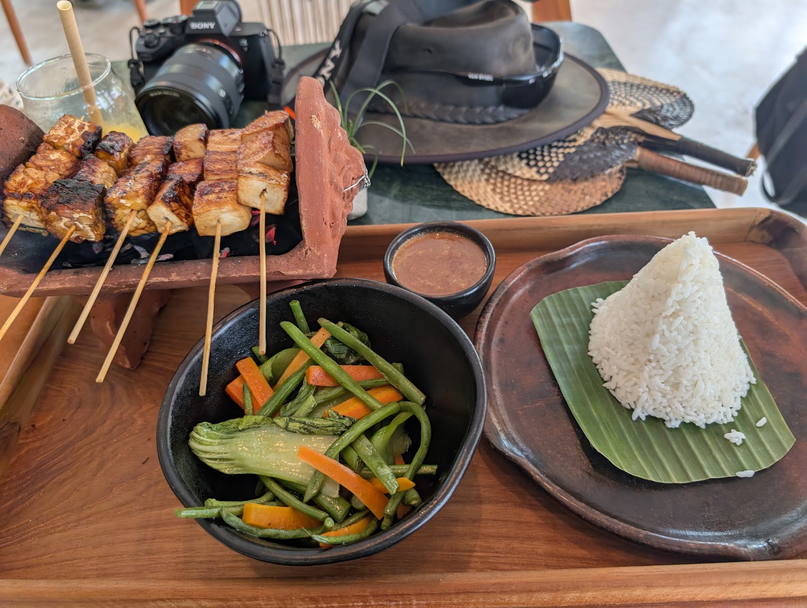 Mamoo Ubud Cafe Restaurant
