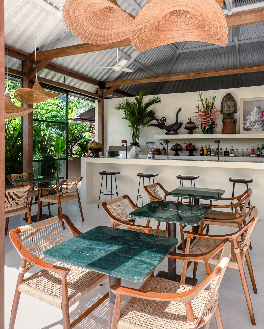 Mamoo Ubud Cafe Restaurant