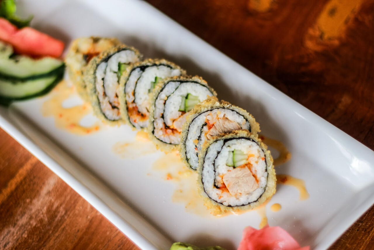 Wildberry 18 Sushi & Indonesian Cafe Ubud