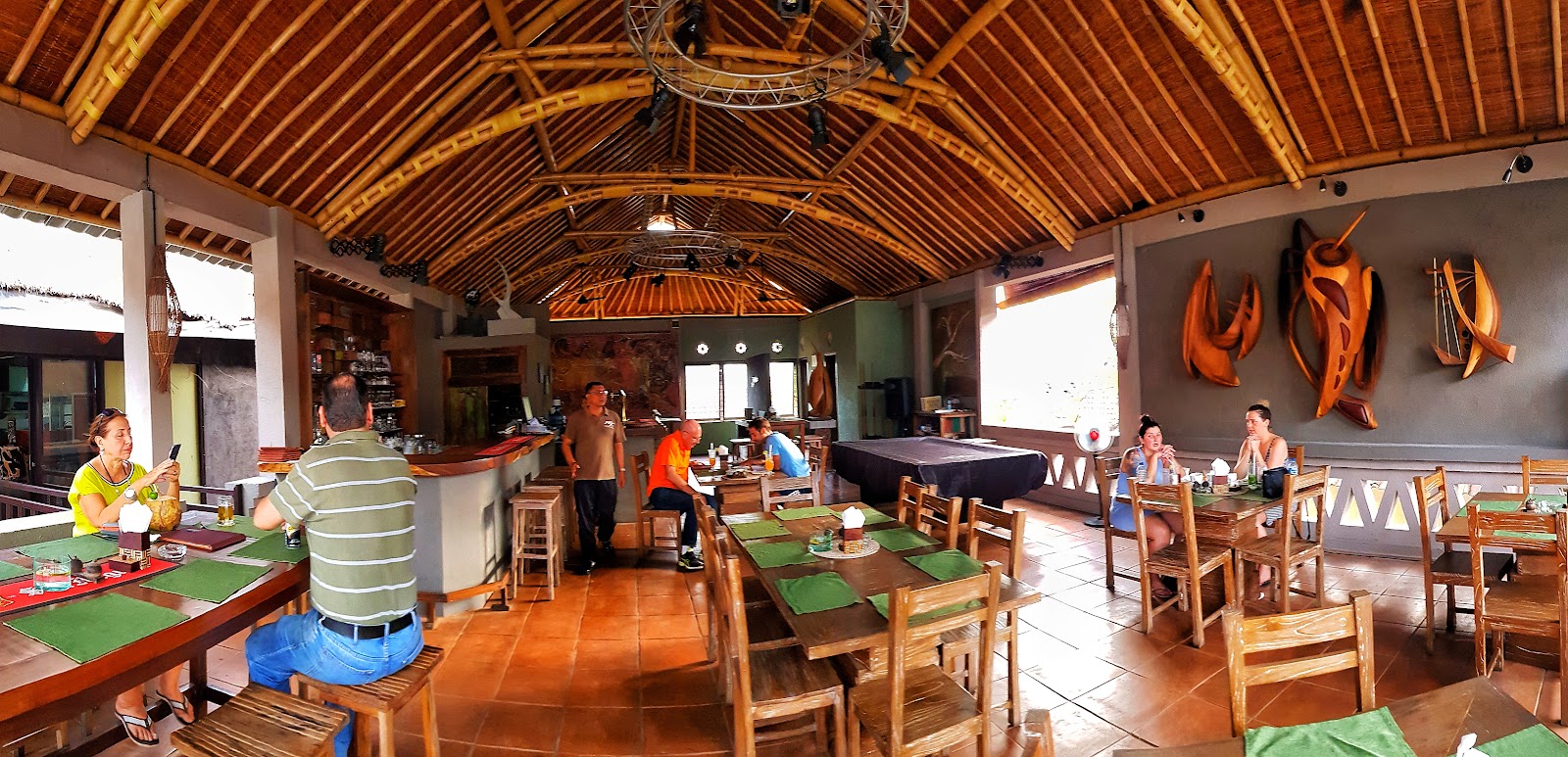 Fly Cafe & Cuisine