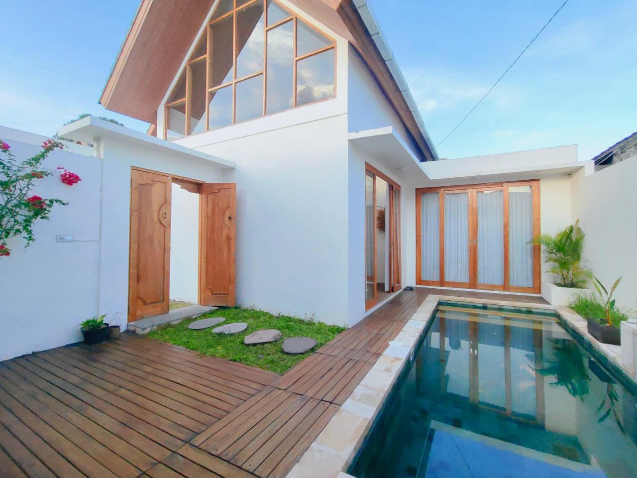 Вилла просторная Кута 2 спальни