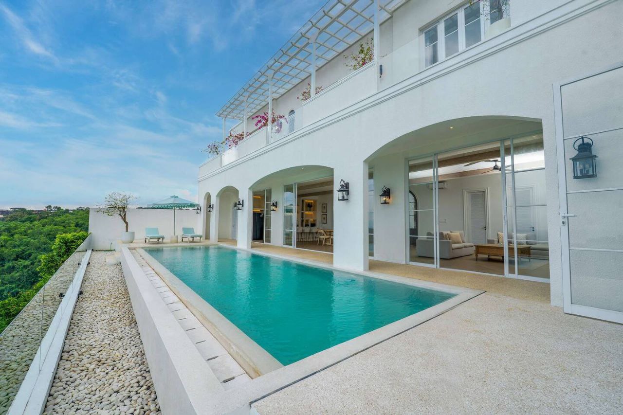 Вилла современная Унгасан 4 и более спален