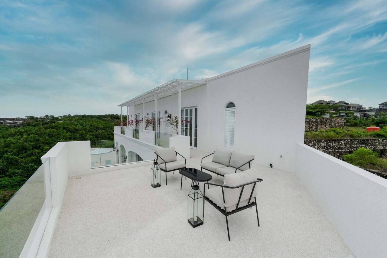 Вилла современная Унгасан 4 и более спален