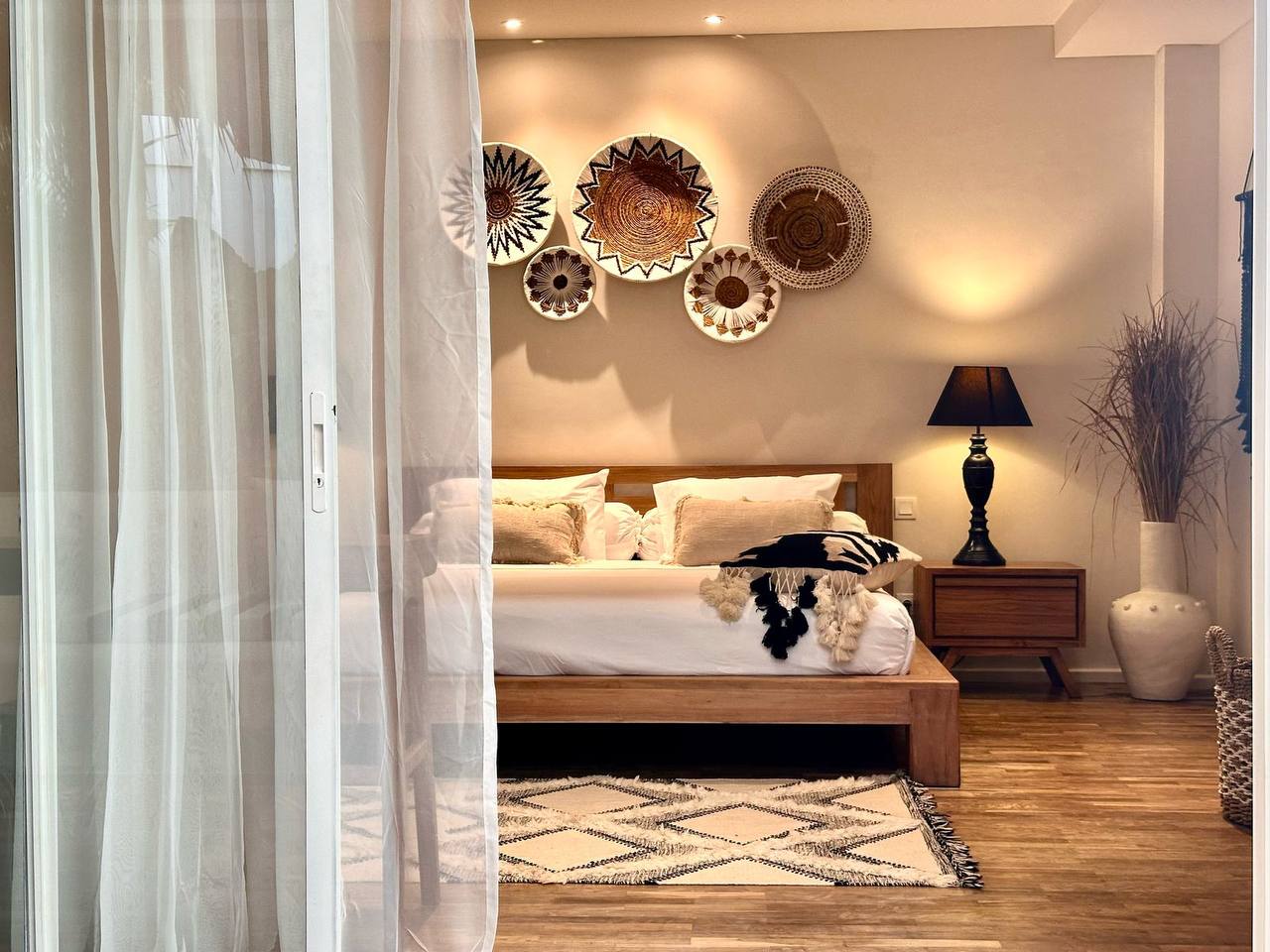 Вилла современная Беноа (нуса дуа) 2 спальни