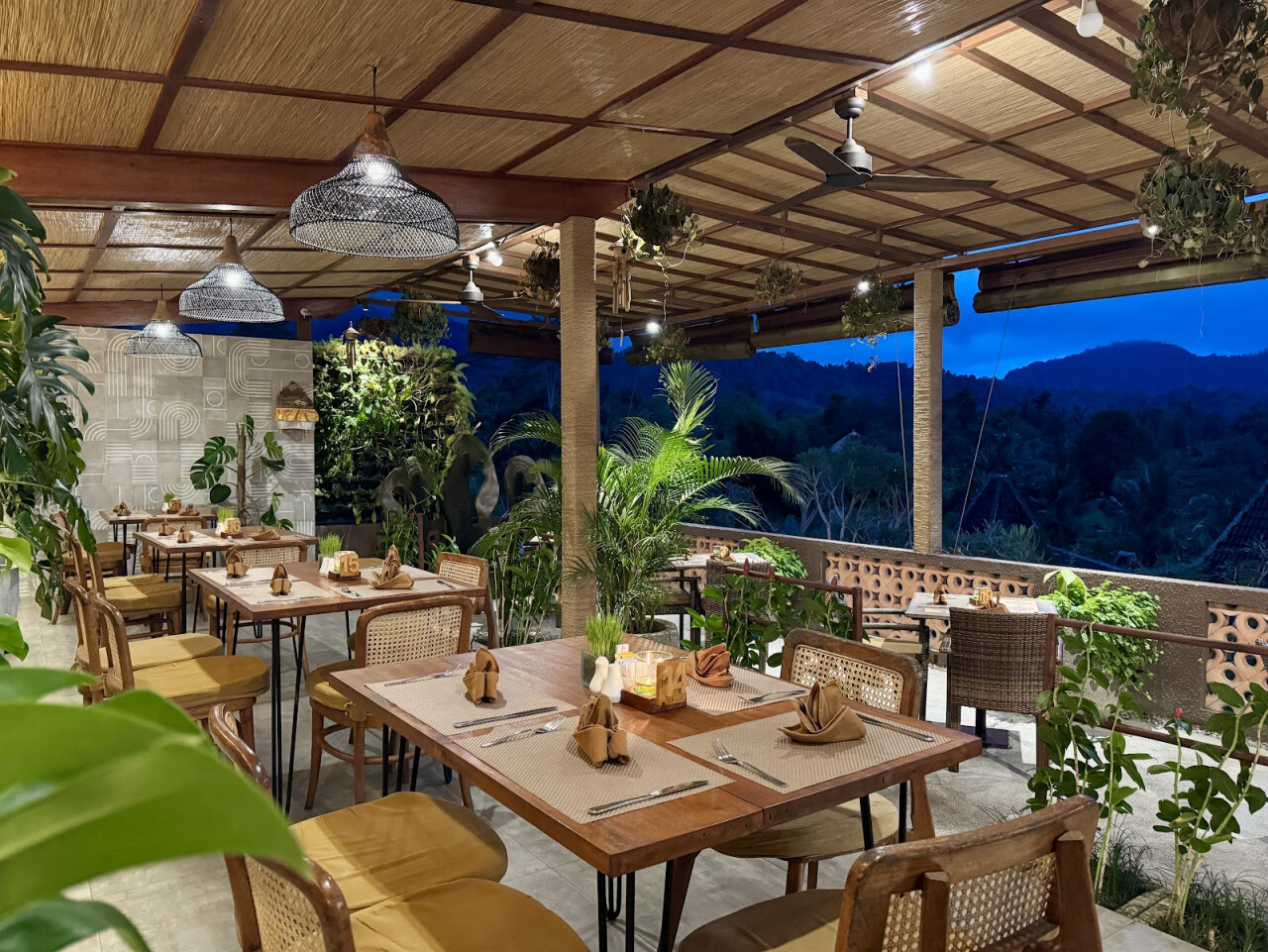D'padi Restaurant