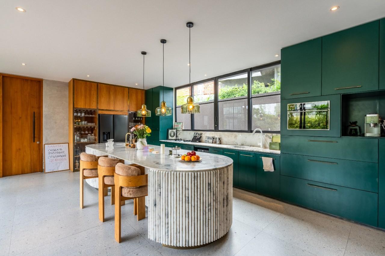 Вилла для большой компании Далунг 640м² 4 и более спален