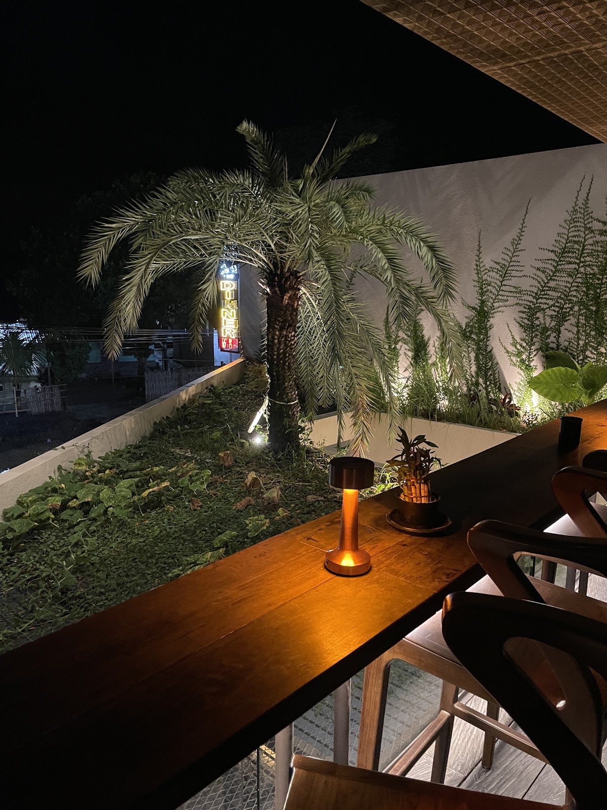 Soirée Music Bar & Dining