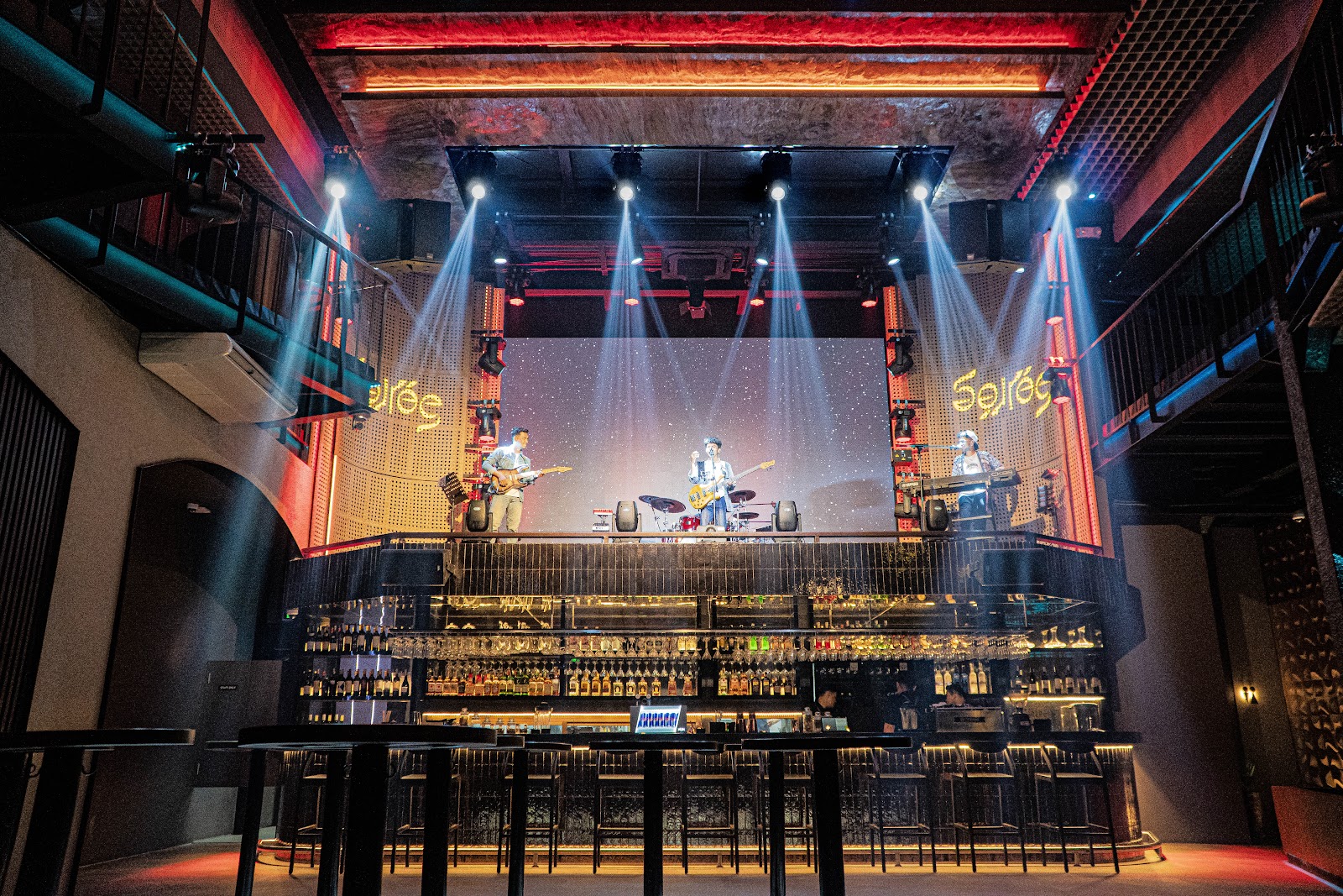 Soirée Music Bar & Dining