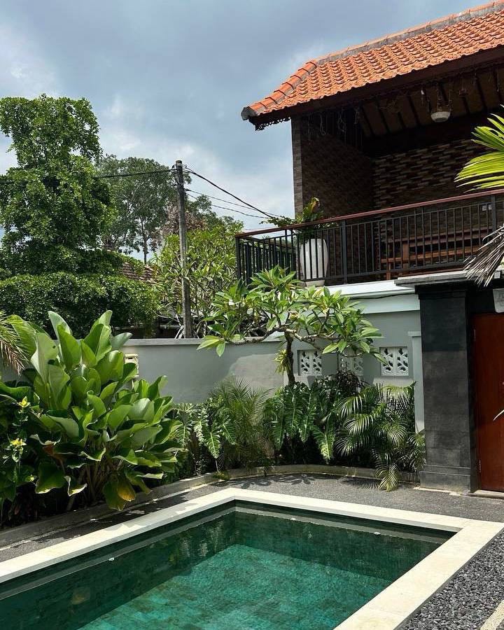 Вилла новая 2-спальная вилла в аренду Табанан 150м² 2 спальни