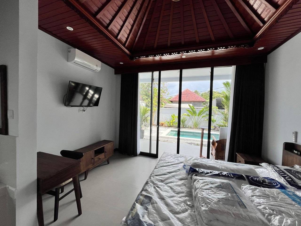 Вилла новая 2-спальная вилла в аренду Табанан 150м² 2 спальни