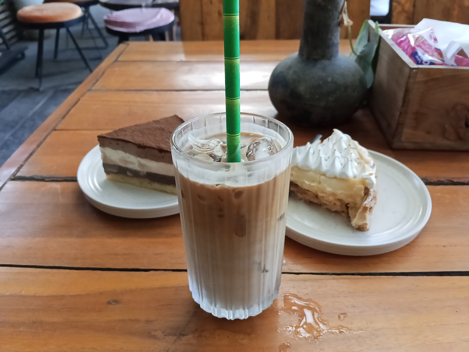 Oasis Coffee Bar Kuta Lombok