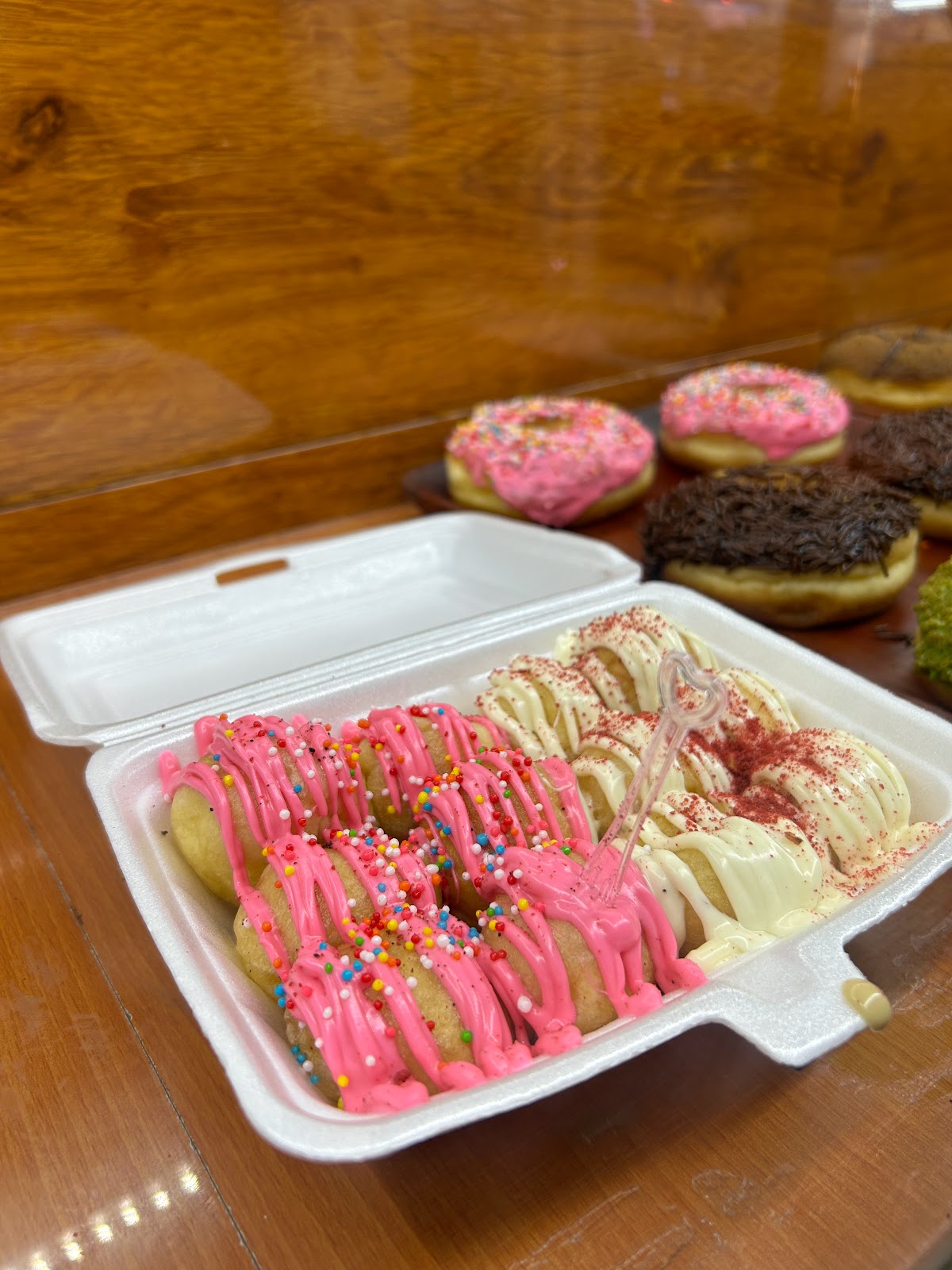 IM DONUTS