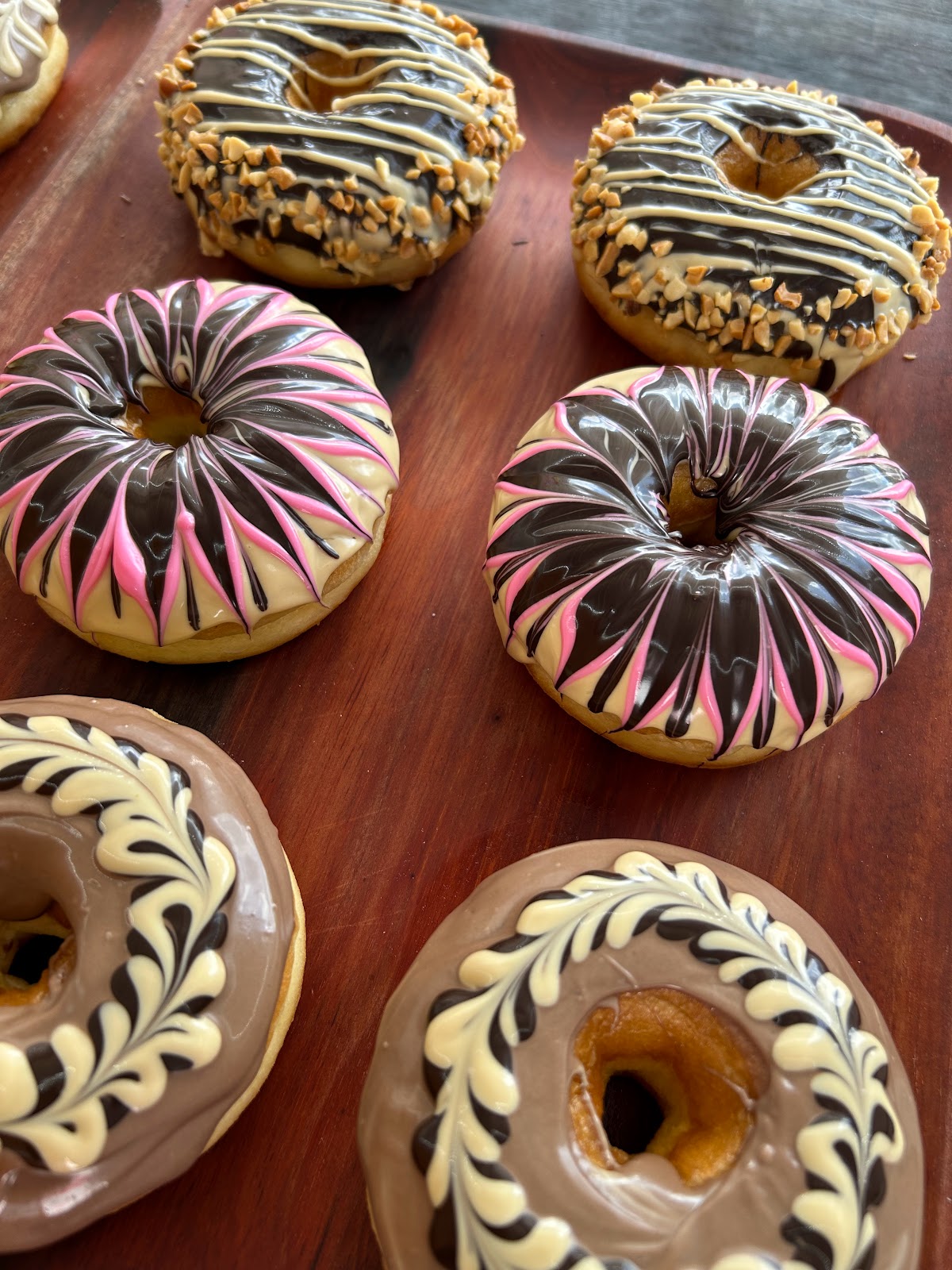 IM DONUTS