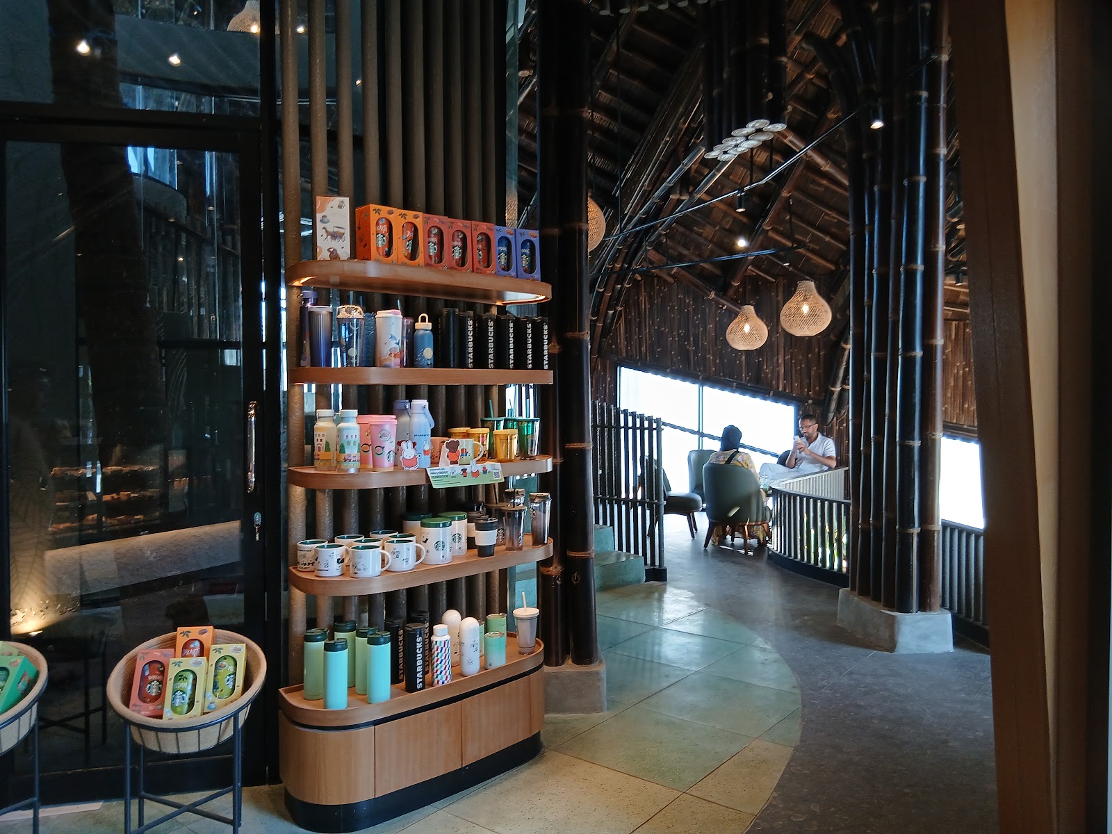 Starbucks Kuta Mandalika