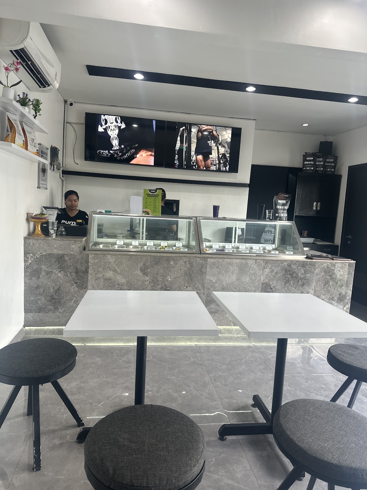 Pump Kitchen