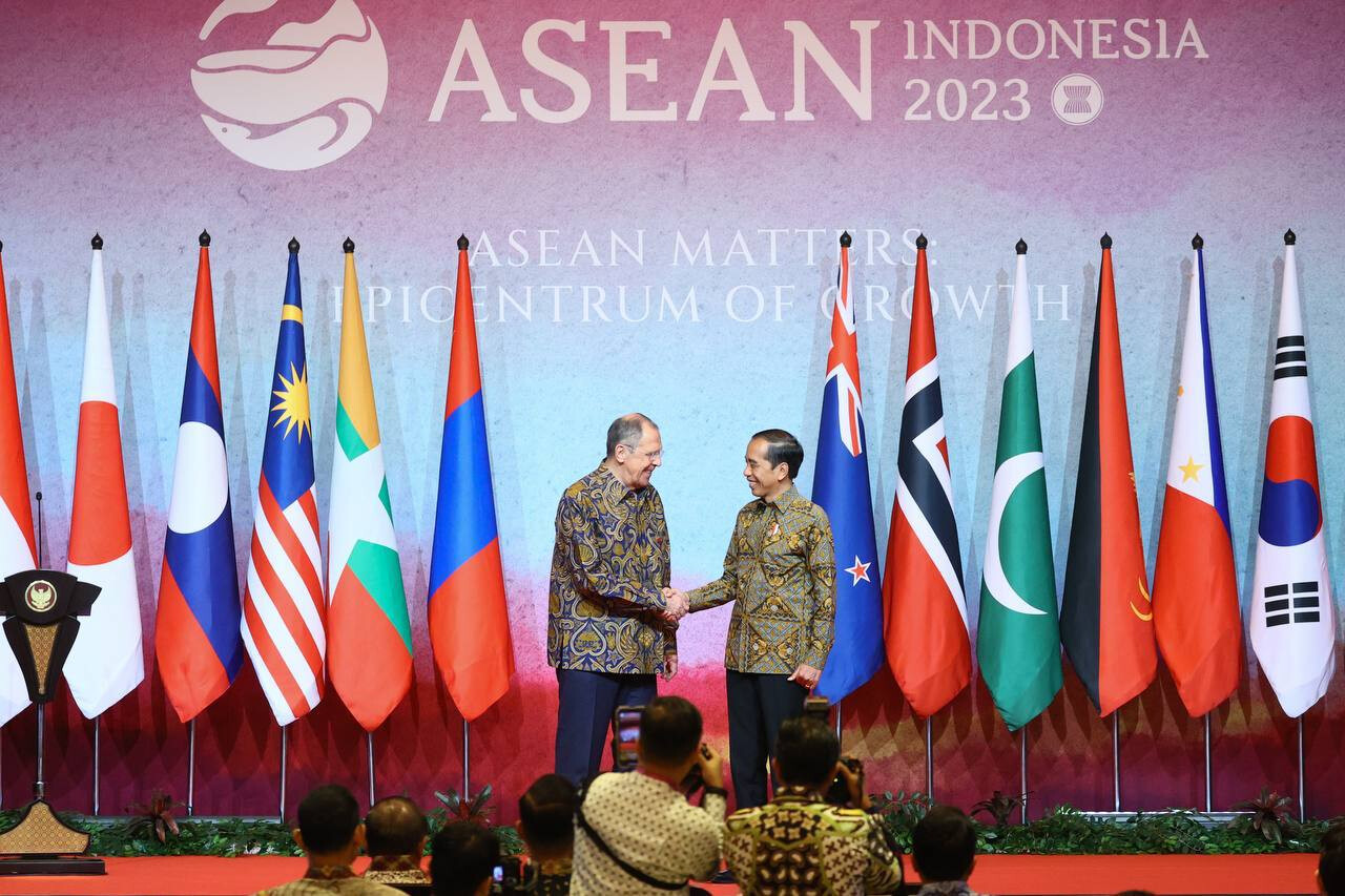 Глава МИД РФ рассказал о будущем российско-индонезийских отношений