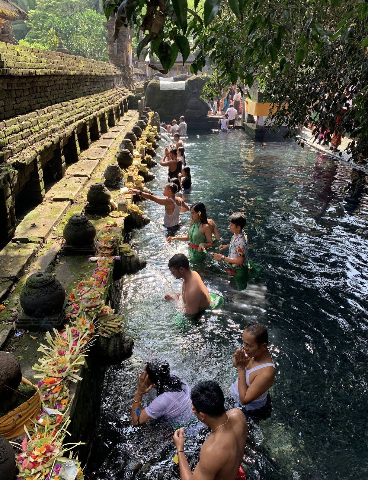 Мелукат - балийское священное очищение водой