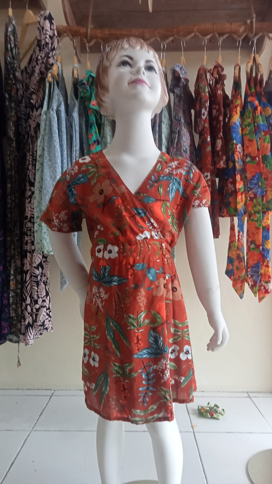 NAISTRA BALI ( kids & mom wear)