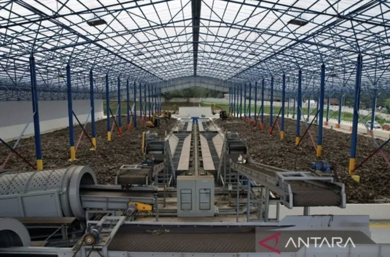 Мусор в электричество: новый проект по переработке отходов в Индонезии запустят в октябре 2025 года