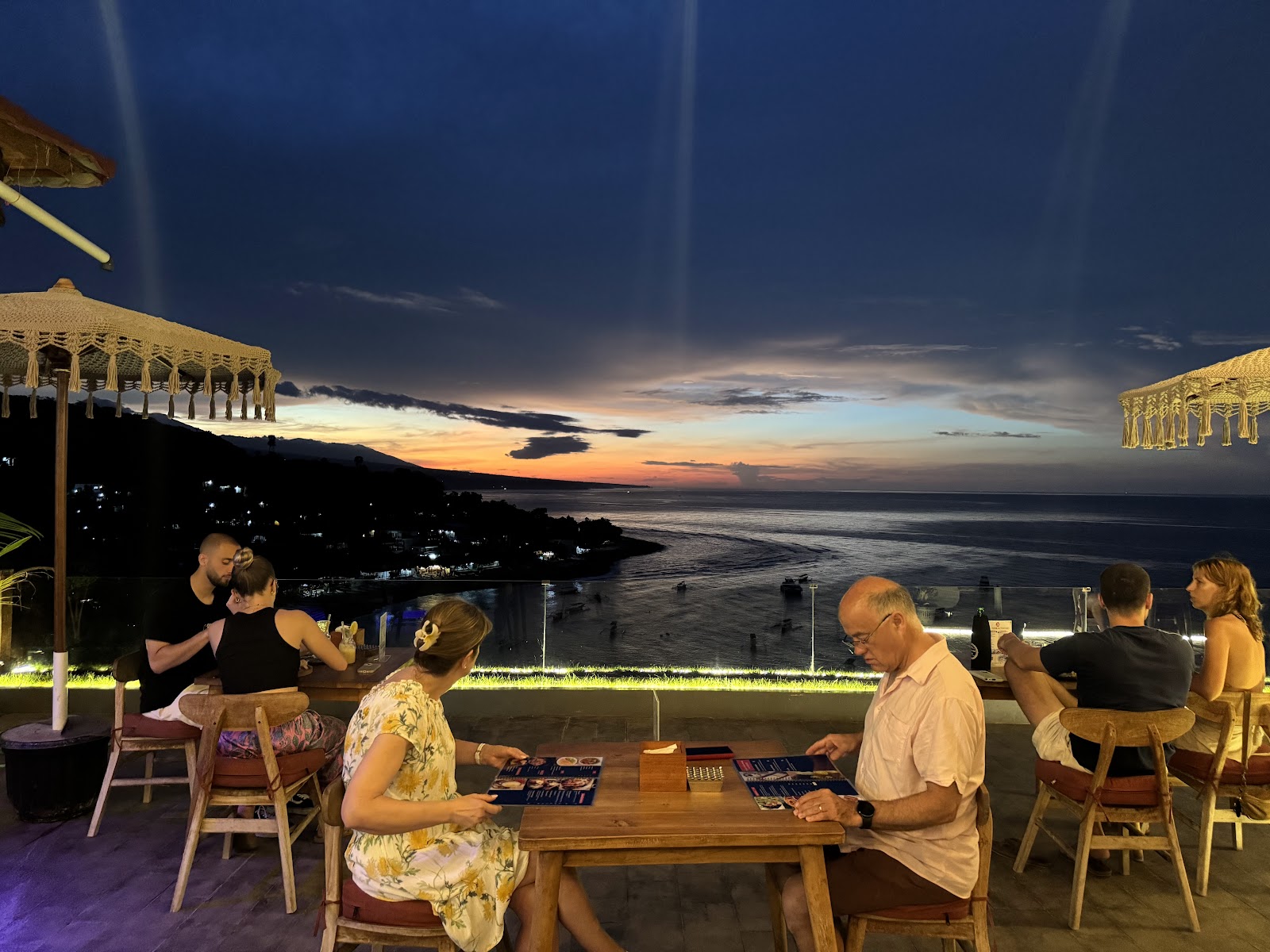 Joli Best View Cafe