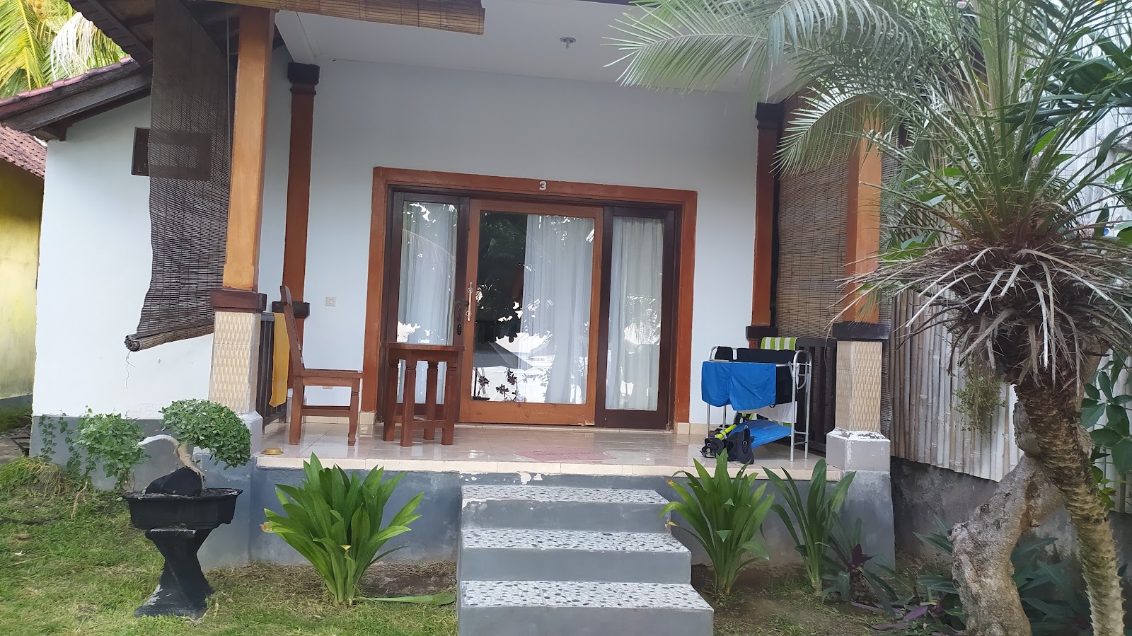 Teman Teman Cafe & Bungalows