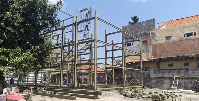 Хай-тек парковка появится в Сануре