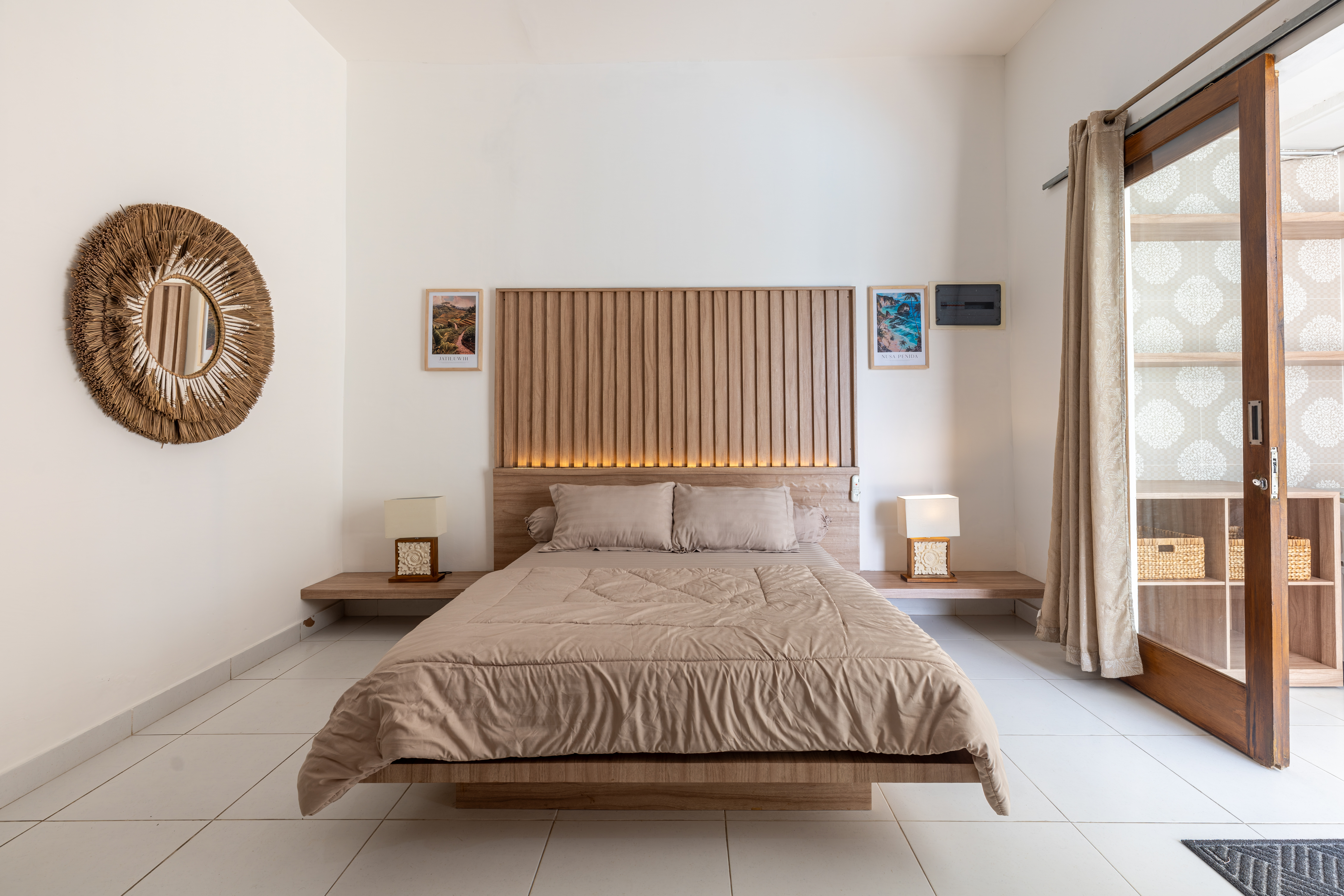 Вилла : люкс с частным бассейном Джимбаран 300м² 4 и более спален