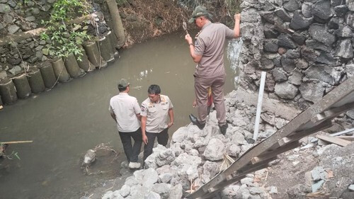 В Чангу разобрали роскошную виллу за вторжение в русло реки