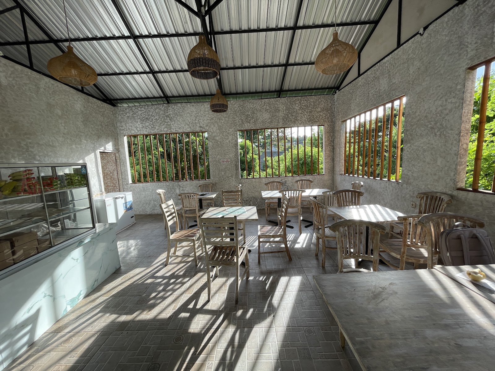 Giridhari Vegan & Vegetarian