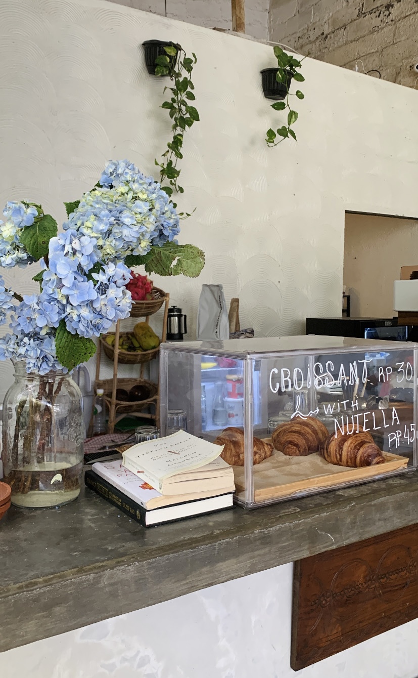 INDIES Cafe -Open From 8am