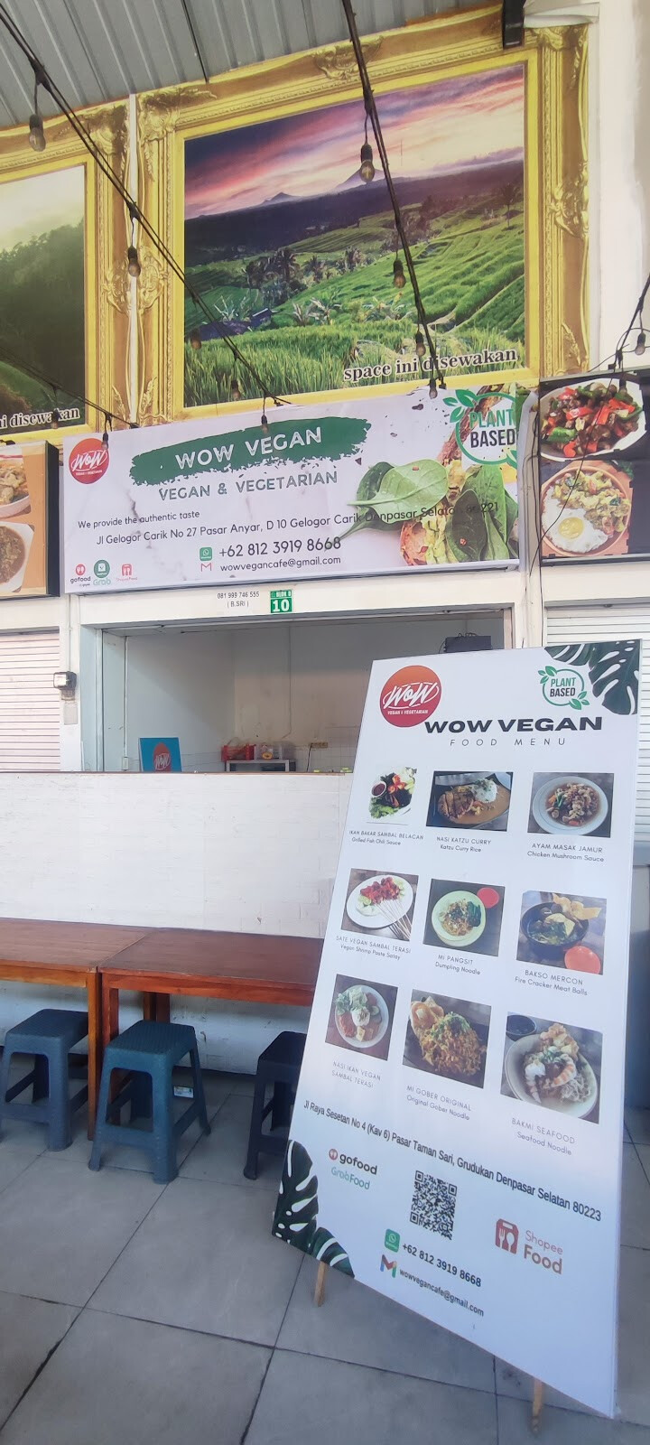 WOW CAFE VEGAN