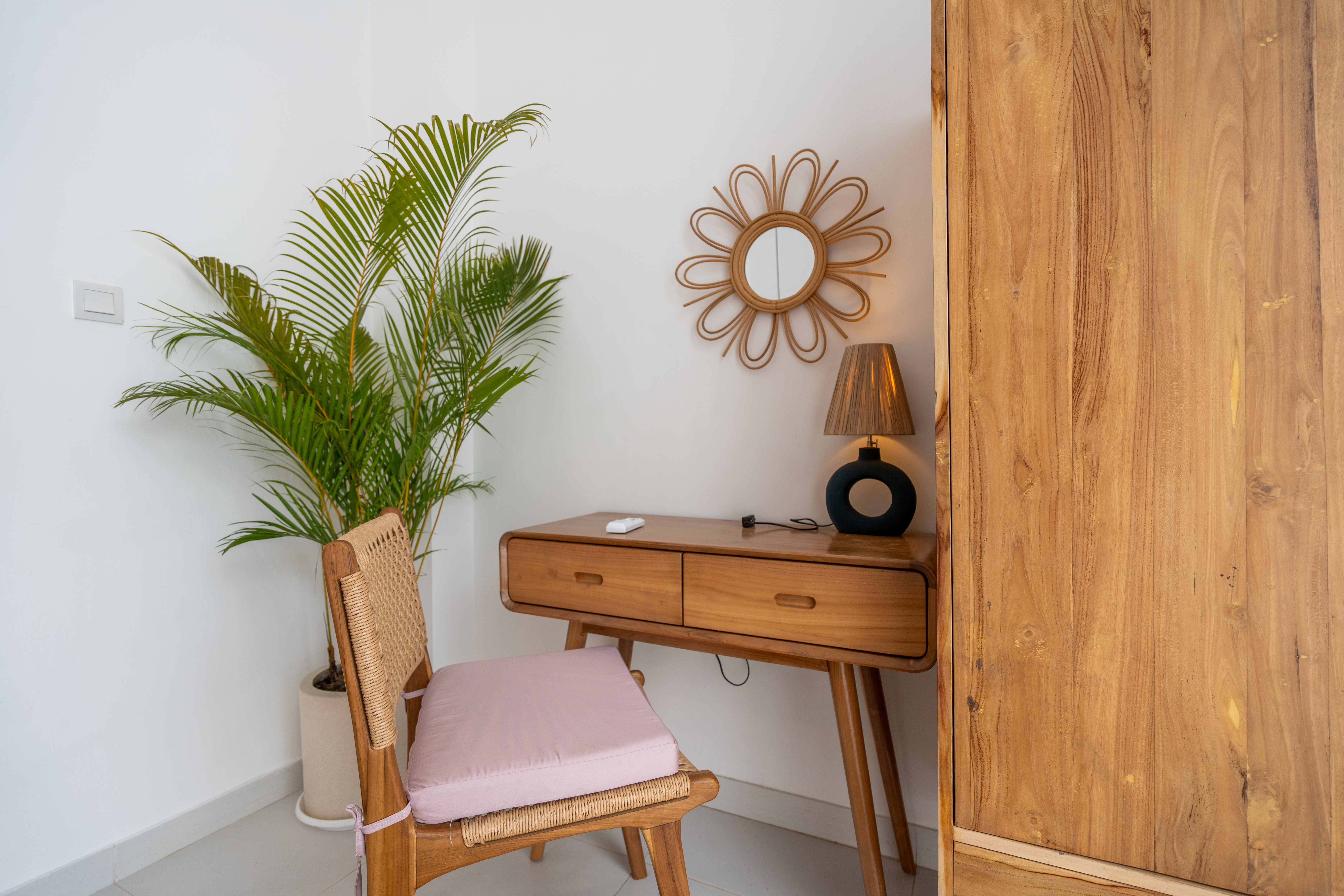 Таунхаус sunrise bliss Тибубененг 80м² 2 спальни