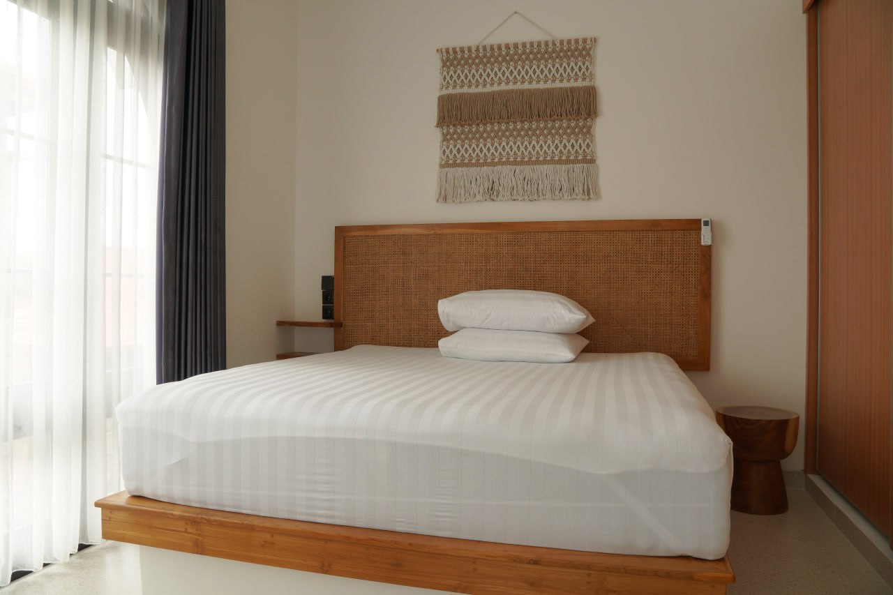 Вилла на буките с частным бассейном Унгасан 2 спальни