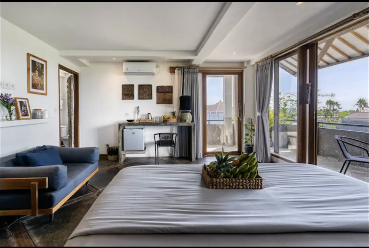 AKAR Suites and Retreats