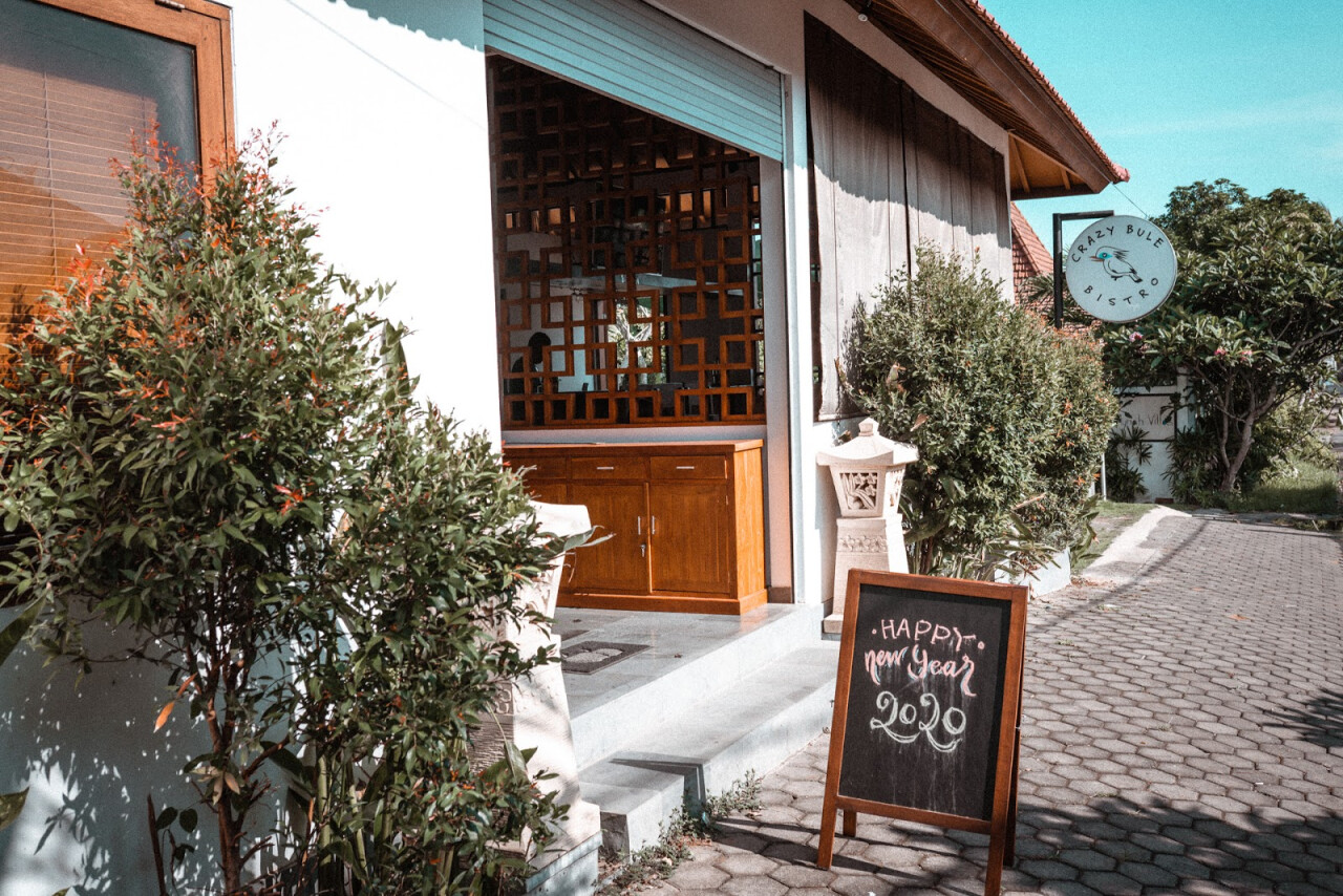 Crazy Bule Bistro