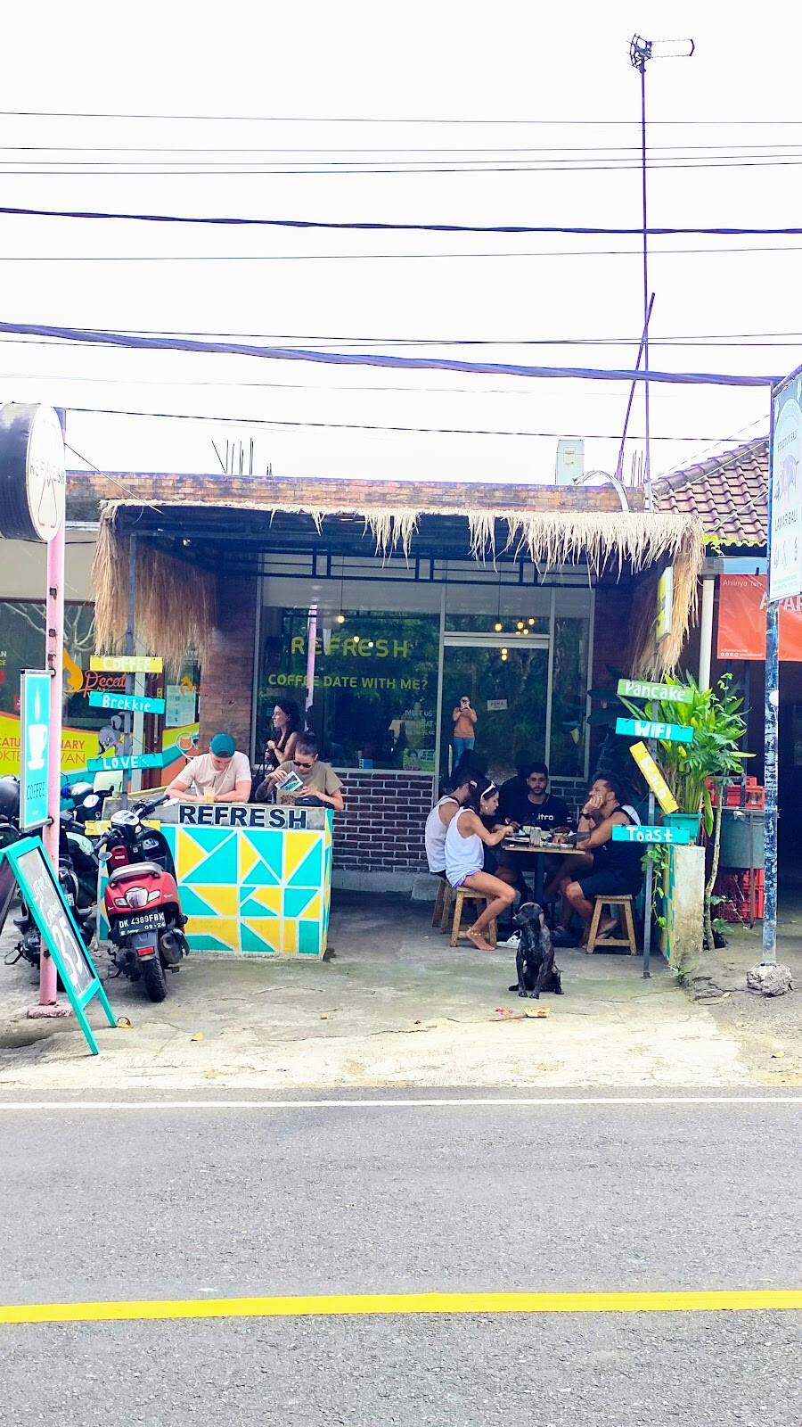 Refresh Coffee Shop