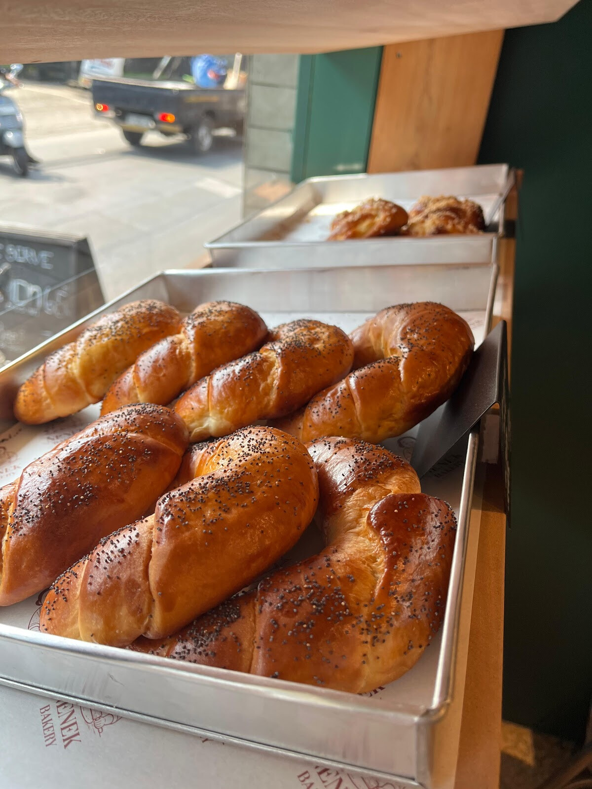 Nenek Bakery