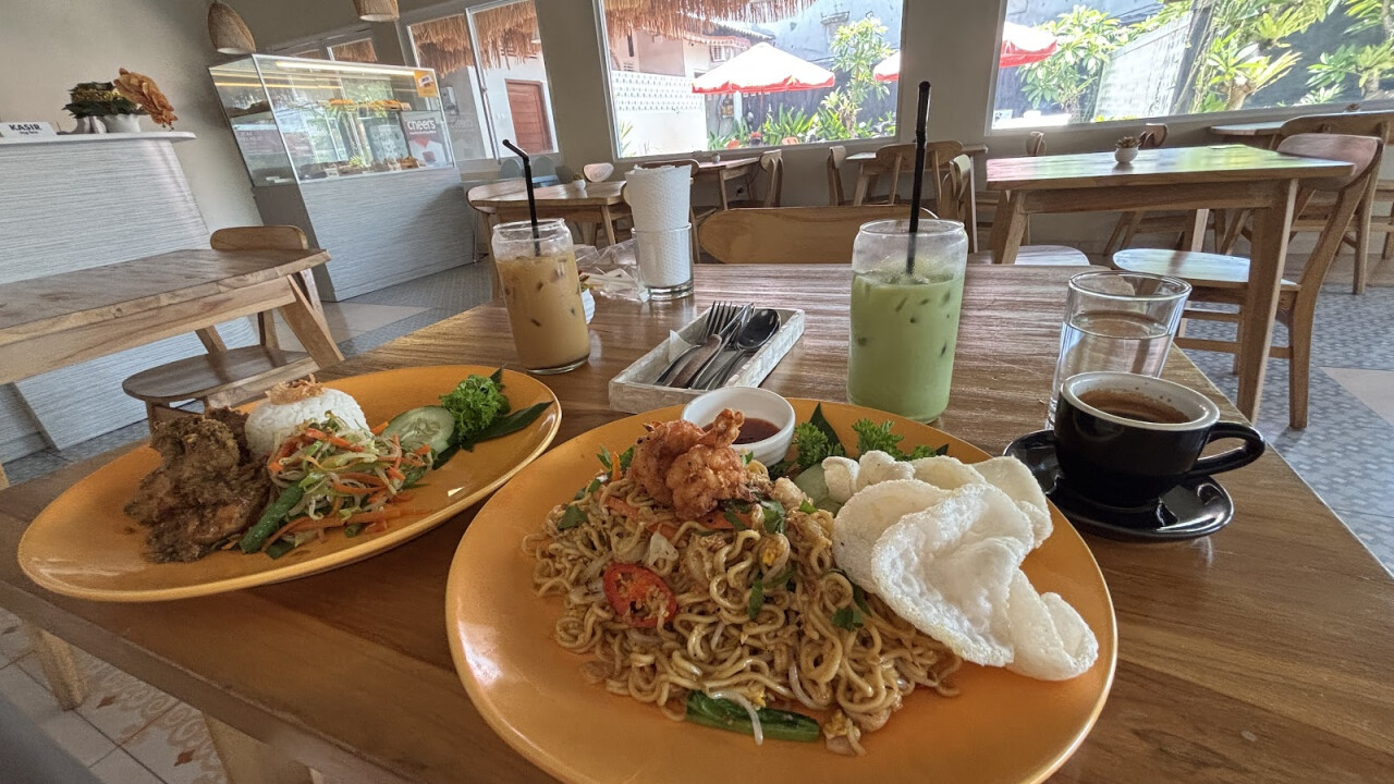 Ayu Bakery Coffee & Eatery