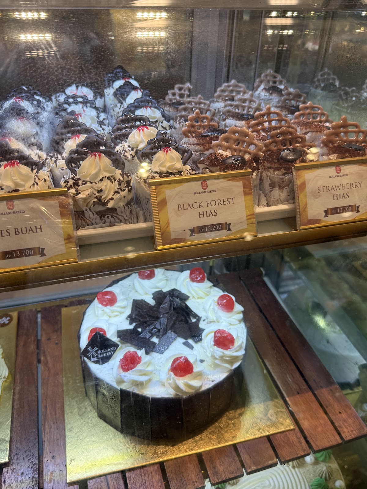 Holland Bakery Tuban Kuta