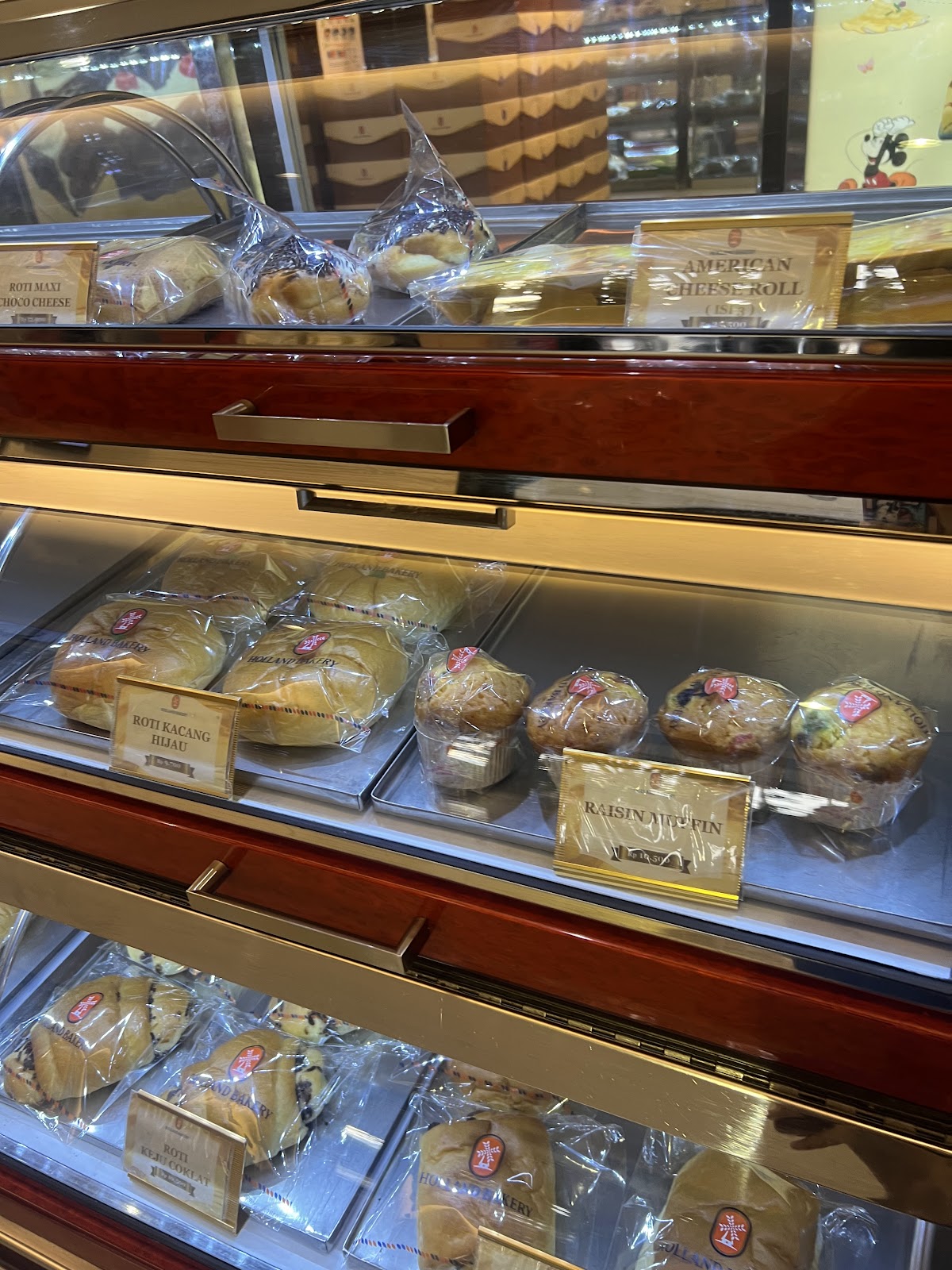 Holland Bakery Tuban Kuta