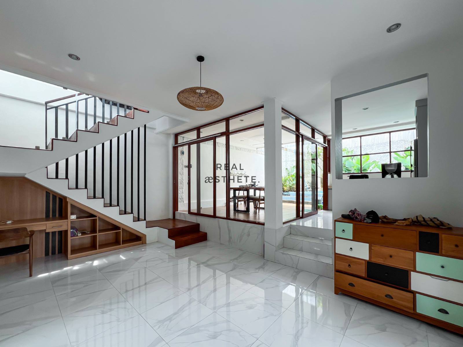 Вилла просторная Мунггу 2 спальни