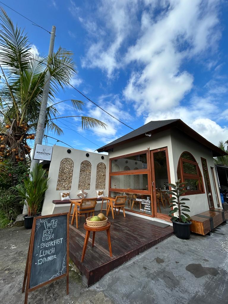 Maniztutu Coffee & Eatery