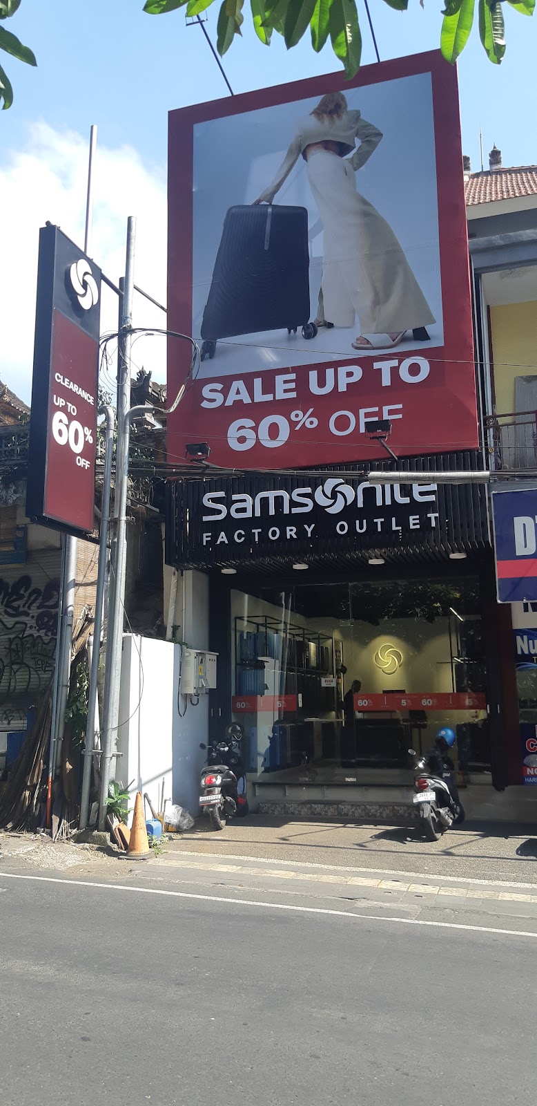 Samsonite Factory Outlet Ubud